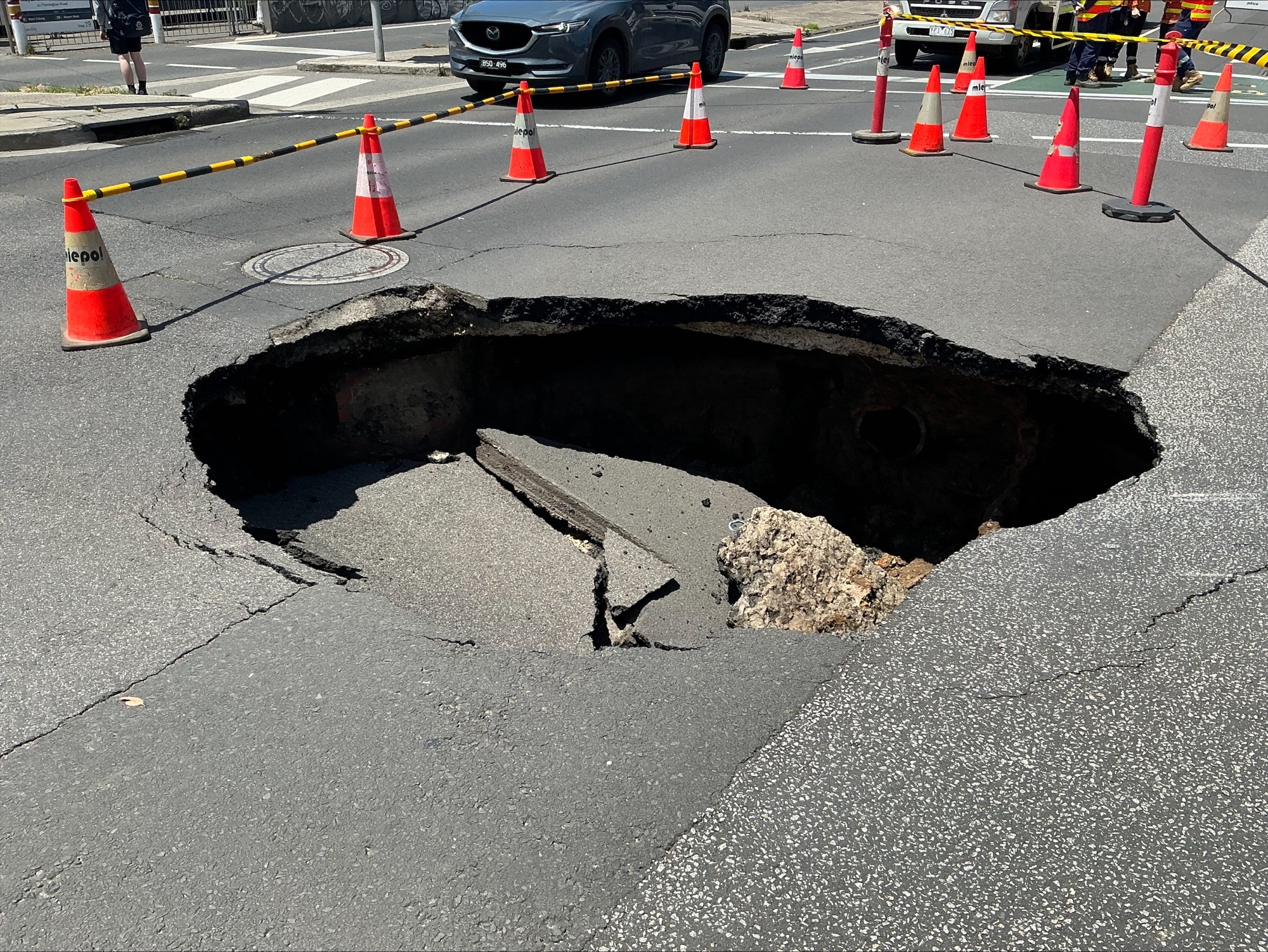 Understanding Sinkholes in Pavements Causes, Risks & Fixing Them Properly
